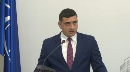 George Simion a plecat din țară după ce a acuzat investitorii străini în discursul de la Camera de Comerț: „Au protecția ambasadelor”