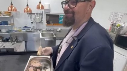 Ce-a găsit Piedone în restaurantele de pe Litoral: „Calcanul, de atâta supărare, s-a înverzit” | VIDEO