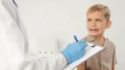 Administraţia Trump vrea să retragă de pe piaţă suplimentele de fluor ingerabile, prescrise pe reţetă pentru copii