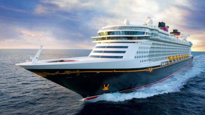 Accident la bordul unei nave Disney Cruise Line. Un copil și tatăl său, salvați după ce au căzut peste bord
