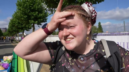VIDEO. Participanții la Tomorrowland, între șoc și speranță, după ce un incendiu a distrus scena