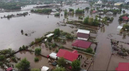 Cod portocaliu de inundații pe râuri din 12 județe; cod galben în 24 de județe