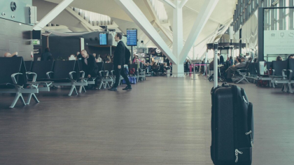 IREAL cât a plătit un tânăr de 23 de ani pentru un bagaj în plus, în aeroport: ”A trebuit să mă împrumut”