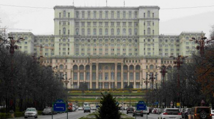 Proiect de lege: Fără bani de chirie pentru aleșii cu case în Capitală