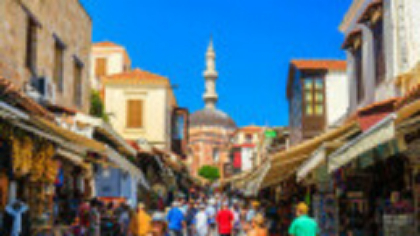 Cum a reușit Grecia să reducă economia gri și să încaseze mai mulți bani la buget