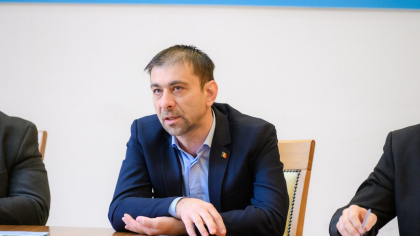 Zetea: PSD va decide dacă va intra la guvernare în funcție de pachetul fiscal. Dar noi ne-am exprimat clar disponibilitatea de a intra în coaliție, de a ne asuma inclusiv măsuri dure care trebuie luate (VIDEO)