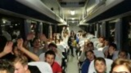 Zeci de copii de la centrele de plasament din Iași au plecat pentru prima dată la mare: „Am fost foarte emoționată”