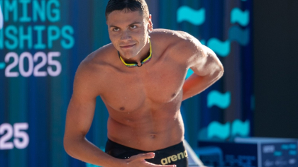 David Popovici, record european la Samorin. Românul a obținut medalia de aur la 100 de metri liber
