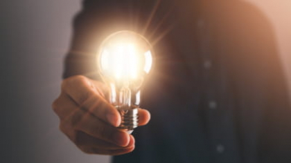 România elimină dubla taxare pentru energia stocată. ANRE aprobă o reglementare importantă pentru tranziția energetică