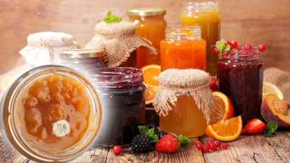 Ingredientul pe care trebuie să-l pui în borcanele de dulceață pentru a nu face floare. Secretul cunoscut doar de gospodinele pricepute