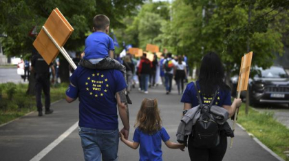„Un singur drum: Europa!”. Mitinguri pro-UE în București și în mai multe orașe din țară