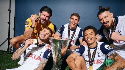 Tottenham a spart blestemul după 41 de ani! 78 de milioane de pizza vândute de Domino’s între trofee, mesaj viral după triumful din Europa League
