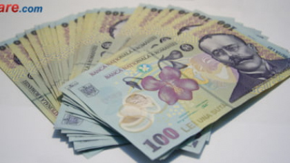 Nu vor fi amânări sau blocări de plăţi ale pensiilor şi salariilor, dă asigurări ministrul Finanţelor. "Zvonuri şi semnale false de alarmă"