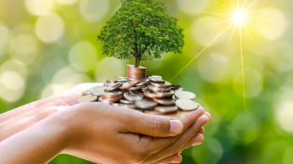 Horoscop IULIE 2025. ZODIILE care riscă să arunce banii pe fereastră în a doua jumătate a lunii