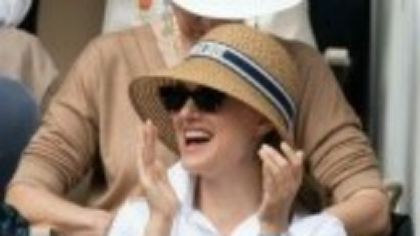 Natalie Portman, surprinsă la Paris alături de noul ei iubit. Cine este Tanguy Destable. FOTO