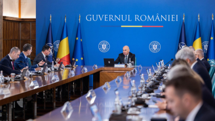 Guvernul schimbă condiţiile de angajare pentru funcţionari. De ce este nevoie de o declaraţie pe propria răspundere