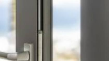 De ce mânerele de fereastră din inox sunt alegerea preferată pentru proiectele de renovare de lux
