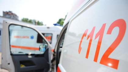 Mureș: Un membru al unei comisii de votare, transportat la spital