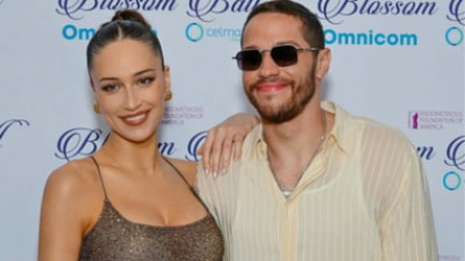 Comediantul Pete Davidson și iubita lui, Elsie Hewitt, vor deveni părinți pentru prima dată
