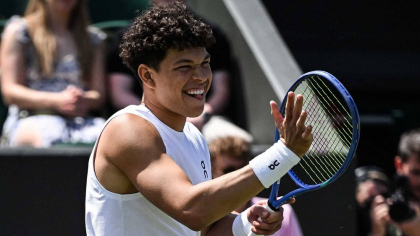 Moment penibil la Wimbledon. S-au încălzit 5 minute, apoi au încheiat meciul în 71 de secunde
