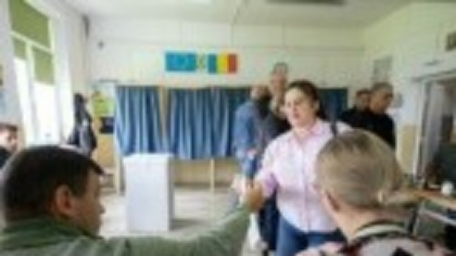 Raport: Kremlinul a desfăşurat campanii de dezinformare pentru a influența alegerile din alte ţări, precum România