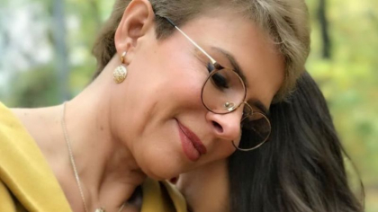 „Ea face parte dintr-o lume, eu din altă lume”. Cum se înțelege Teo Trandafir cu fiica ei