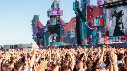 Câți bani au cheltuit tinerii la mare, în plin festival „Beach, Please!”: „Preţuri de Dubai, mai scump în România”