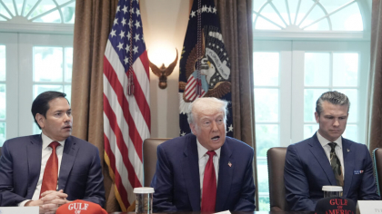 Haos la Casa Albă: Prima suspendare a ajutorului militar către Ucraina nu a fost autorizată de Trump și a costat SUA 1,6 milioane de dolari