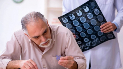 Primul test de sânge minim invaziv pentru excluderea bolii Alzheimer este acum disponibil și în România. Ce spun specialiștii