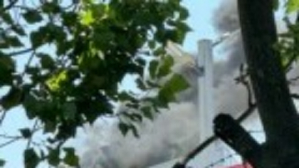 Incendiu la terasa unui mall din București. „Au fost alertate 10 autospeciale de stingere și cinci echipaje SMURD”