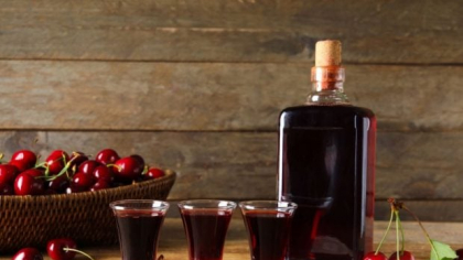 Cât alcool se pune la vişinată