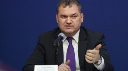 Ce pățești dacă nu plătești amenzile sau dacă ai rămas fără permis și ești dator la stat. Reguli noi pentru cine nu-și achită taxele