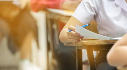 Încep noile măsurători ale analfabetismului funcțional din România