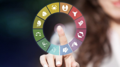 Horoscop sâmbătă, 30 august. Vărsătorii se întâlnesc cu o persoană din trecutul lor, iar Balanțele au probleme emoționale