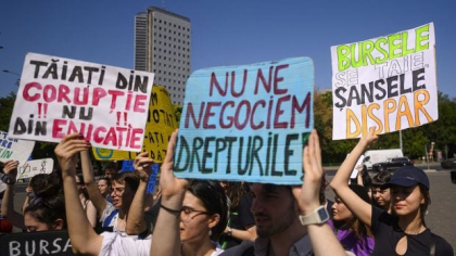 Problema României: avem copii nesimțiți. Să le fie și la bugetari rău!
