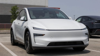 Proprietarul unei Tesla de 61.000 de euro și-a dus mașina la WeBuyAnyCar și a aflat cât valorează, după un an
