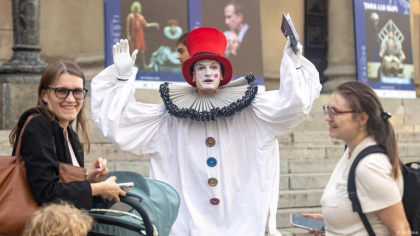 Teatru românesc la Chișinău – scena unei lumi libere