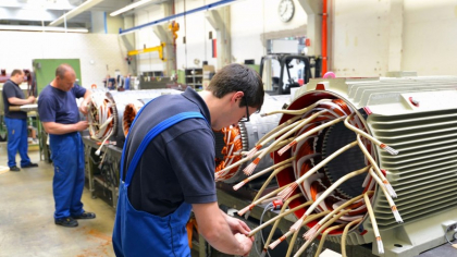Eurostat: Românii sunt printre europenii cu cel mai mare număr de ore lucrate săptămânal