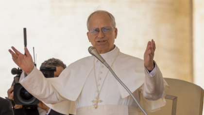 Rudele celebre ale lui Papa Leon. Suveranul Pontif ar avea legături de sânge cu superstaruri din muzică și film
