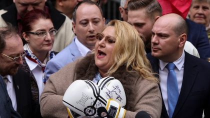 Diana Șoșoacă îl critică pe Călin Georgescu: „Nu ți-e rușine să-ți bați joc de oamenii care te-au votat și te-au ajutat?”