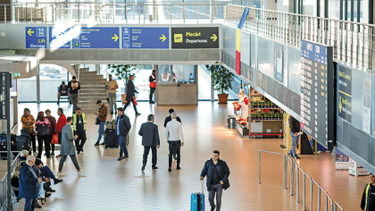 Care sunt cele nouă companii care s-au înscris la licitaţia pentru proiectarea noului terminal de la aeroportul Henri Coandă şi ce afaceri au?