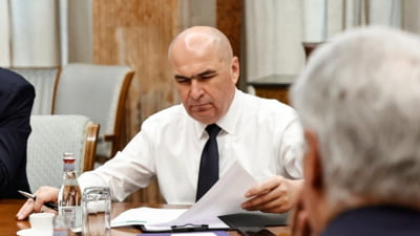 Președintele Nicușor Dan a chemat partidele din coaliție la discuții. Ilie Bolojan e cu demisia pe masă