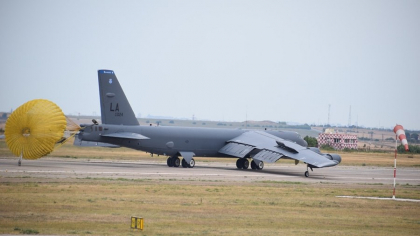 Nicușor Dan a informat Parlamentul în legătură cu prezența unor mijloace militare ale SUA pe teritoriul României pentru "protejarea intereselor americane în Orientul Mijlociu"
