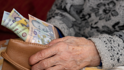 Ce se întâmplă cu plata pensiilor în luna iulie 2025. Toți pensionarii trebuie să știe asta