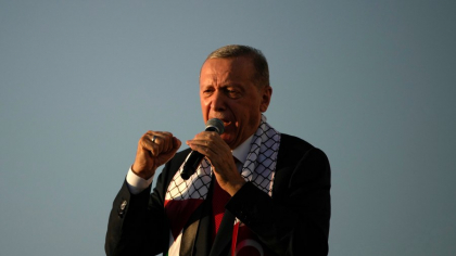 Erdogan face apel la „acţiuni urgente” pentru a preveni o conflagraţie regională. Ce i-a spus lui Trump despre „spirala de violenţă declanşată de atacurile Israelului”