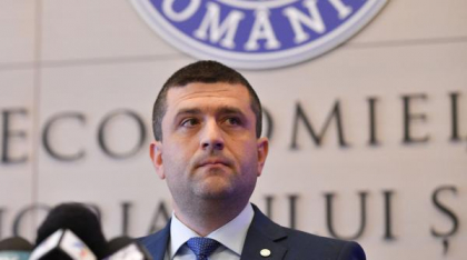 Ministrul Economiei, despre secretarul de stat reținut de DNA: „De o lună nici nu l-am mai văzut, nu știu cu ce s-a ocupat”