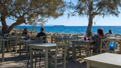 Grecia caută cu disperare să angajeze 80.000 de oameni: „Sunt necalificați și lipsiți de experiență”