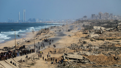 600 de camioane cu ajutoare vor intra zilnic în Gaza, potrivit noului plan de pace