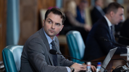 Ministrul Energiei demontează fake news-urile: “Există aceste campanii de dezinformare, care le spun românilor că în ziua alegerilor nu vom avea alimentare cu energie electrică, deci probabil vor fi anulate alegerile – MINCIUNĂ” / “Românii nu au de ce să-și facă griji” (VIDEO)