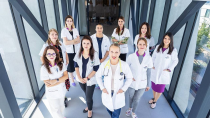 Abonamentul Enayati Medical City nu te lasă singur nici în vacanță